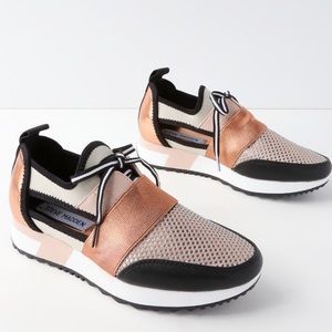 steve madden arctic rose gold